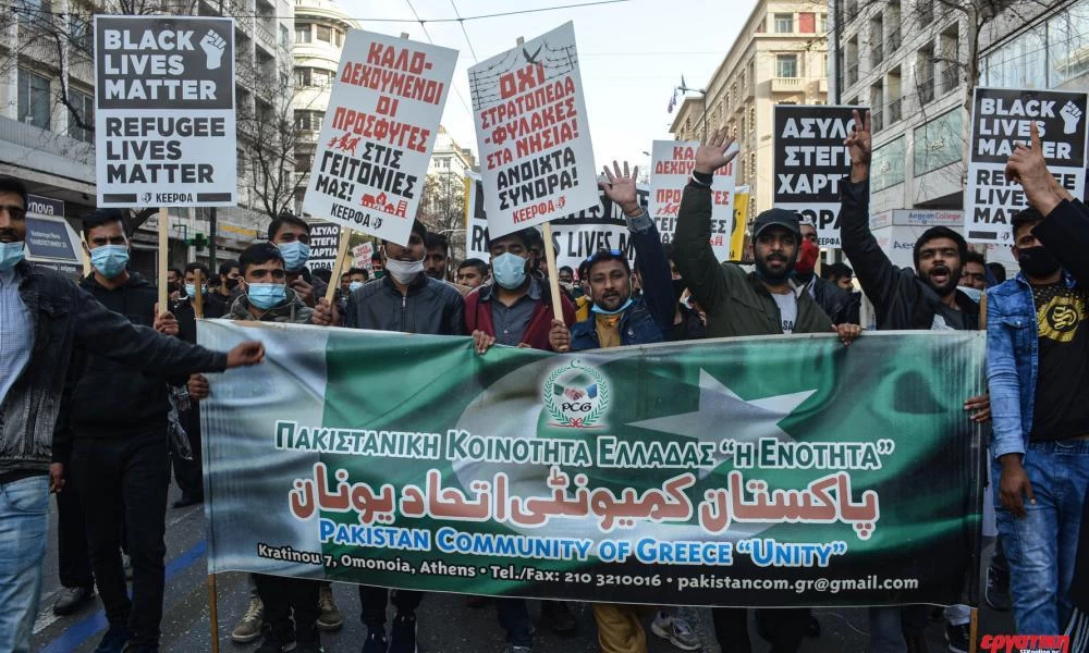 Πανστρατιά μεταναστών πνίγει την Πέμπτη την Αθήνα-Μέχρι λεωφορεία για να τους μεταφέρουν έβαλαν οι αριστεροί